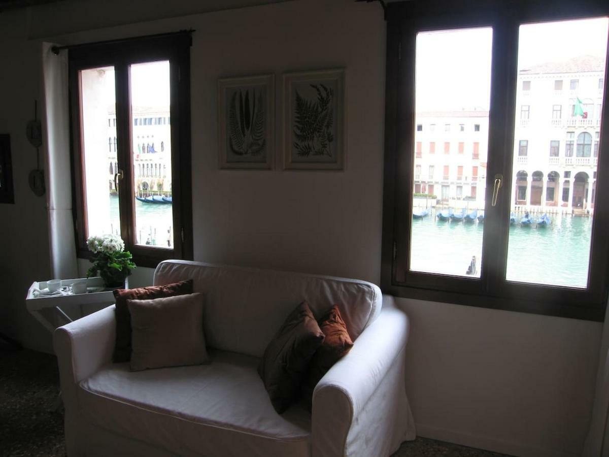 Loft Overlooking The Grand Canal Wenecja Zewnętrze zdjęcie